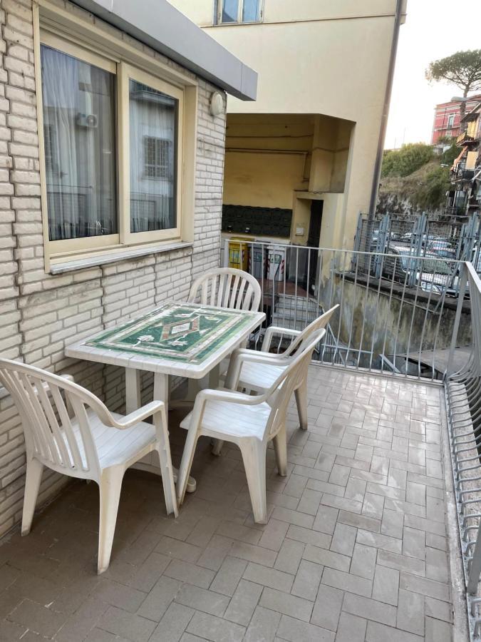 Domus Bianchi Villa Наполи Екстериор снимка
